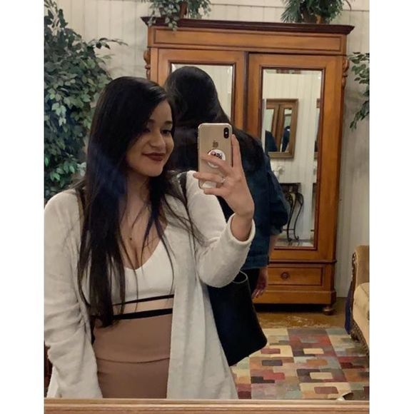 Meet your Posher, Victoria - Picture 1 of 1